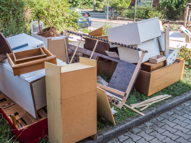 Best Garage Cleanout Services  in Larkspur, CA